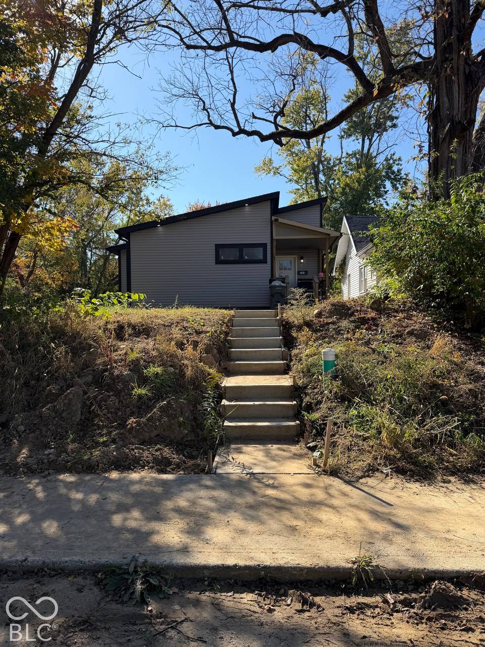 1261 W 34th Street, Indianapolis, IN 46208, photo 1 of 4