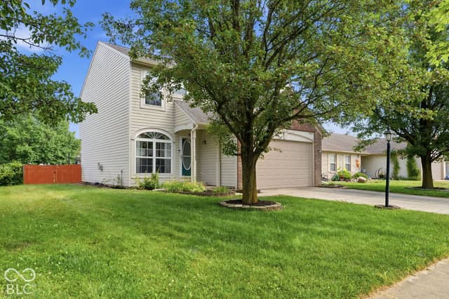 10593 Sienna Drive, Noblesville, IN 46060, photo 3 of 30