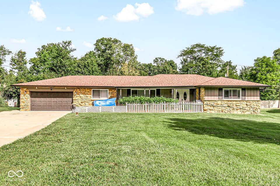 4006 Dundee Drive, Indianapolis