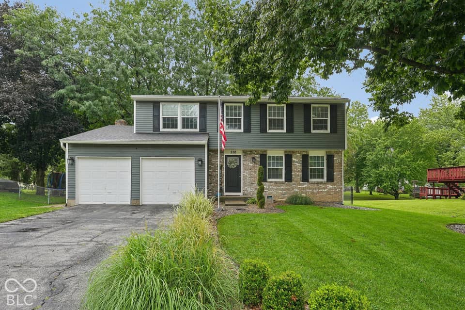 570 Meadowview Lane, Greenwood, IN 46142, photo 1 of 49