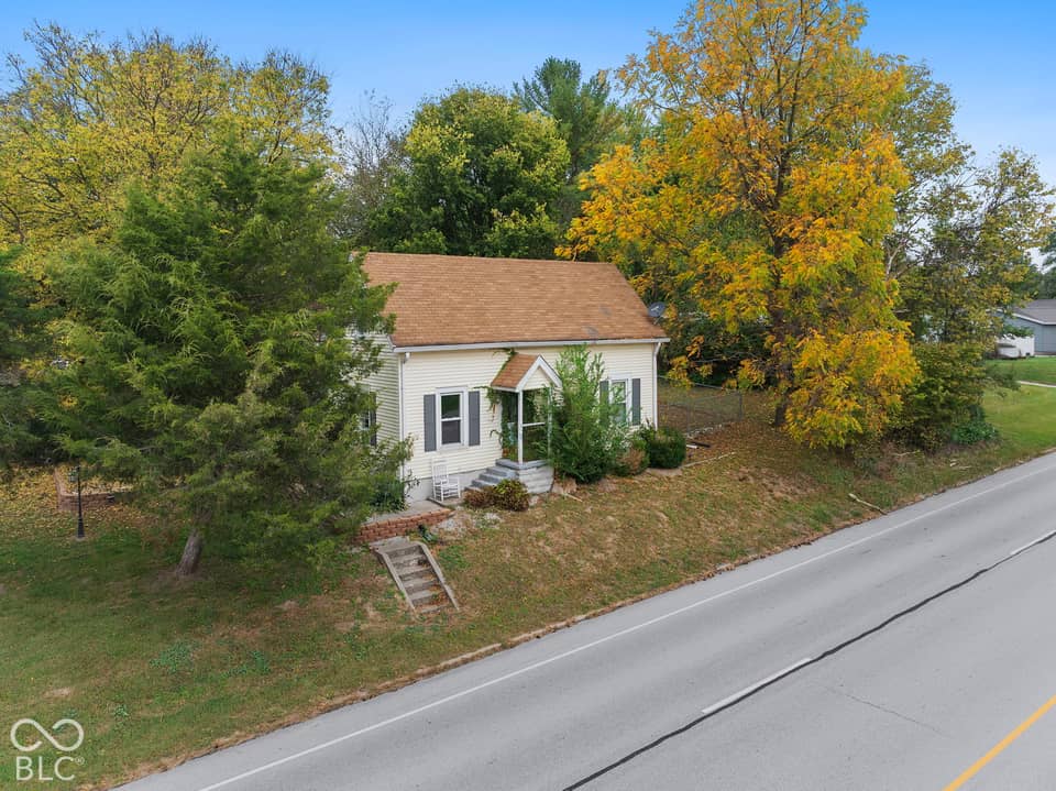 5401 E Us Highway 40, Fillmore, IN 46128, photo 1 of 34