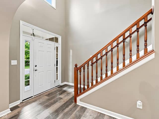 7643 Jessica Lane, Avon, IN 46123, photo 4 of 44