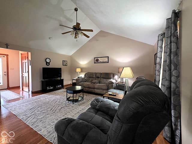 3785 White Tail Run, Mooresville, IN 46158, photo 4 of 36