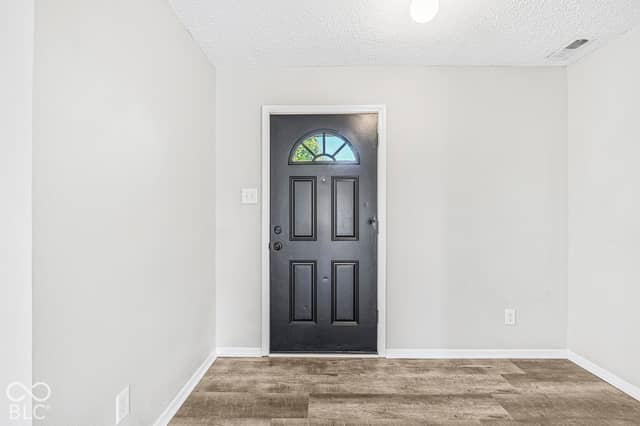 9533 W Lantern Lane, Pendleton, IN 46064, photo 4 of 29