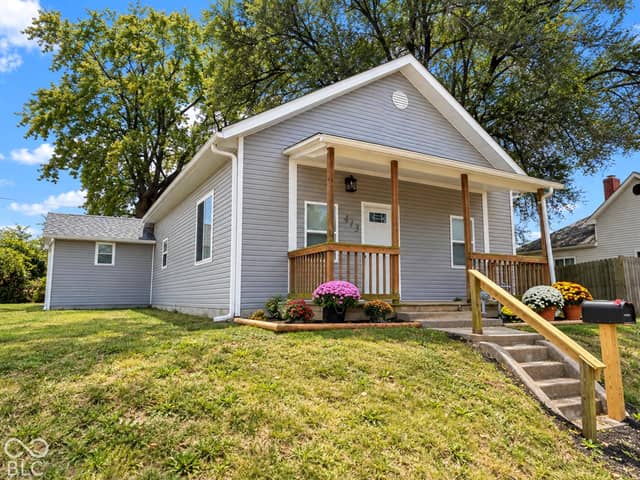 1413 E Gilbert Street, Muncie, IN 47305, photo 3 of 26