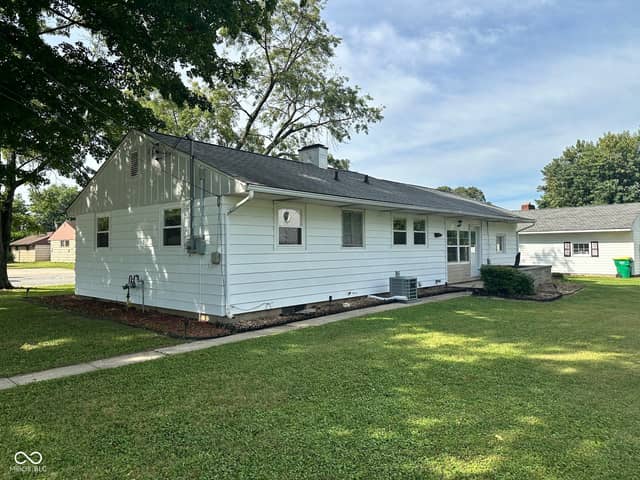 2 W Tilden Drive, Brownsburg, IN 46112, photo 5 of 21