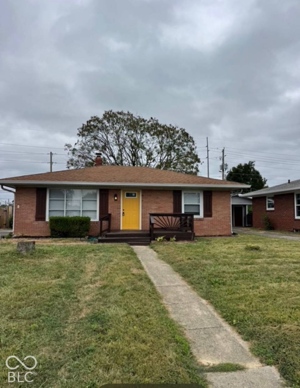 1616 Englewood Drive, Indianapolis, IN 46219, photo 1 of 43