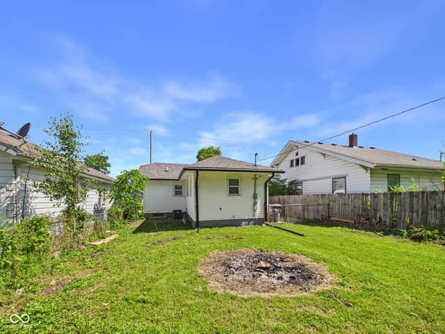 1403 W 3rd Street, Anderson, IN 46016, photo 5 of 35