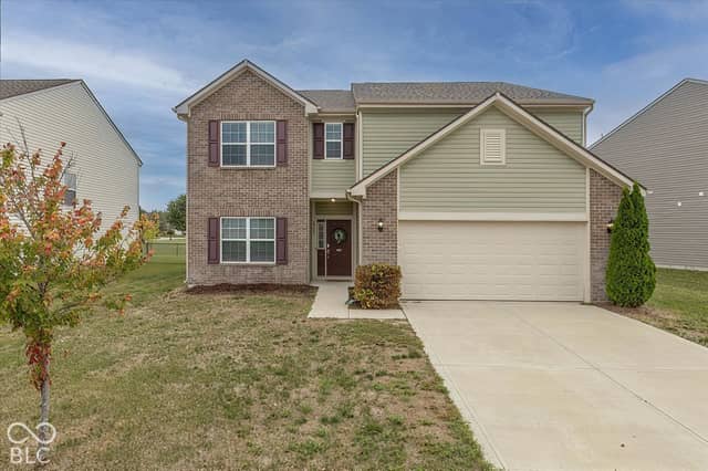 4522 Ozark Lane, Indianapolis, IN 46239, photo 3 of 37