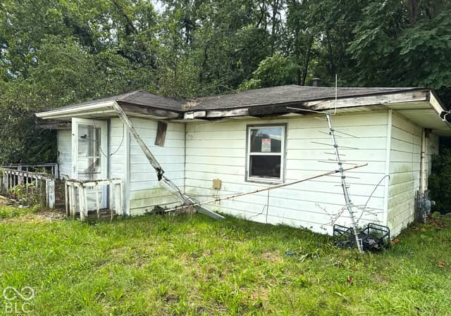 3711 S Walnut Street, Muncie, IN 47302, photo 2 of 6