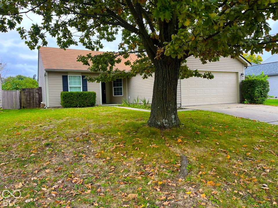 1052 Halifax Lane, Indianapolis