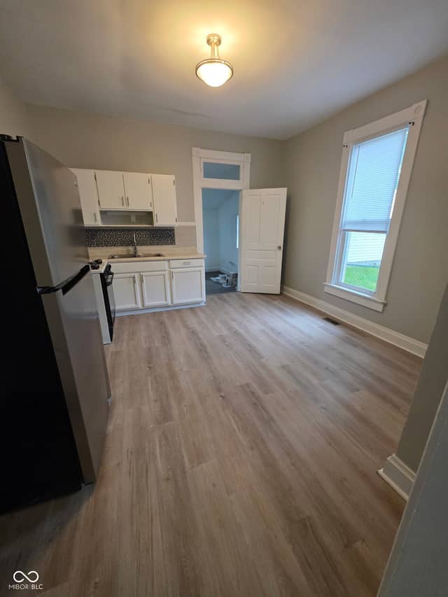 1510 Bates Street, Indianapolis, IN 46201, photo 4 of 12