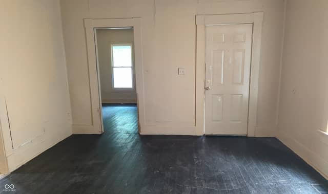 314 S Temple Avenue, Indianapolis, IN 46201, photo 4 of 10