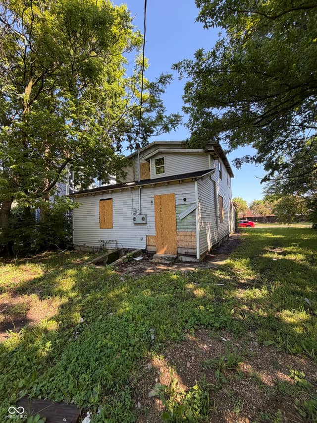 815 W 28th, Indianapolis, IN 46208, photo 5 of 9