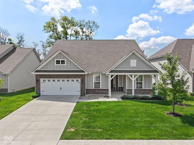 2537 Riviera Place, Greenwood, IN 46143, photo 3 of 39