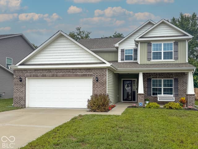 1894 Glenmoor Court, Columbus, IN 47201, photo 3 of 32
