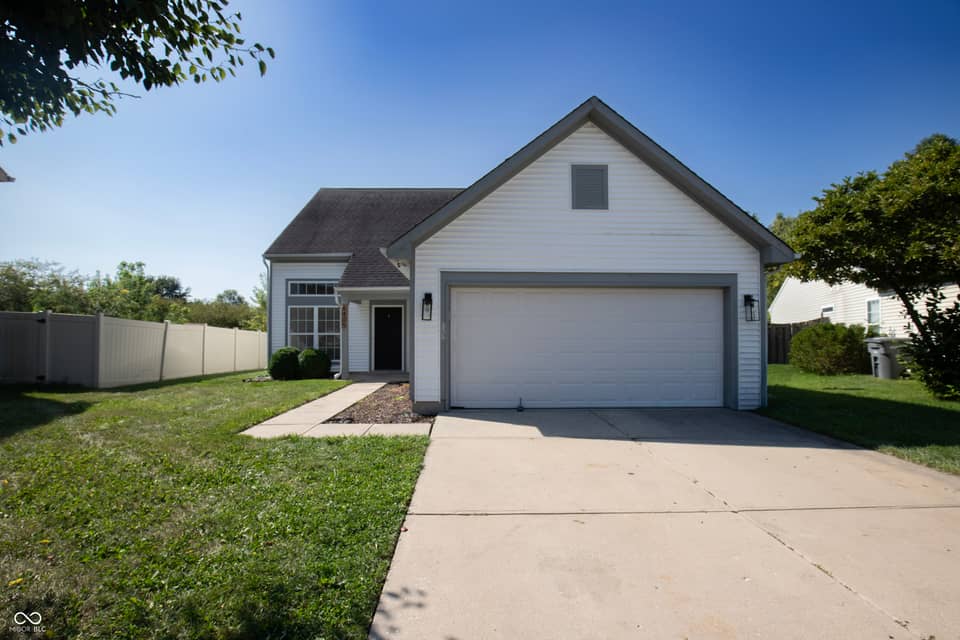 6405 Pathfinder Court, Indianapolis