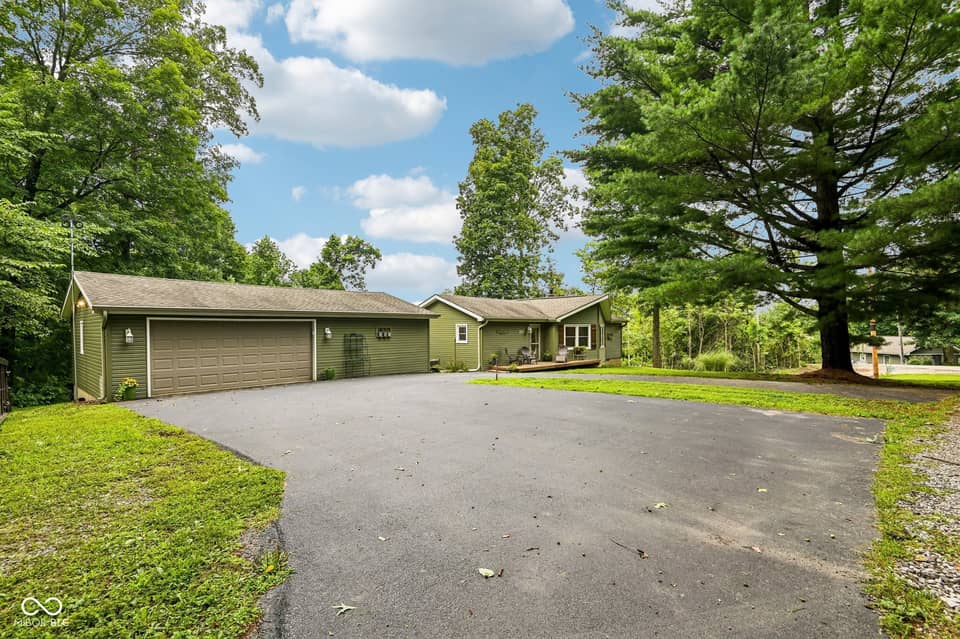 9711 E Myers, Rockville
