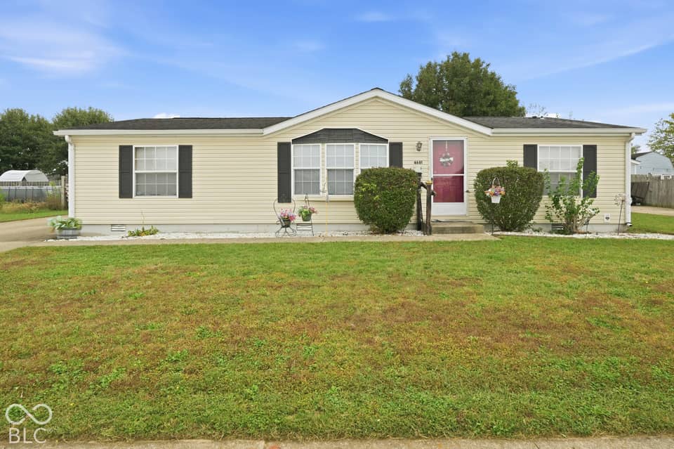 4681 Autumn Ridge Drive, Columbus, IN 47203, photo 1 of 33