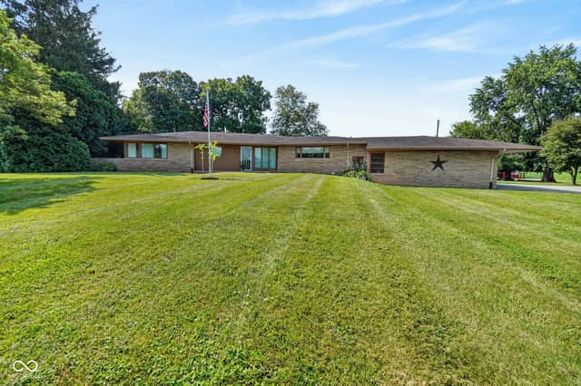 1220 S State Road 67, Pendleton, IN 46064, photo 2 of 67
