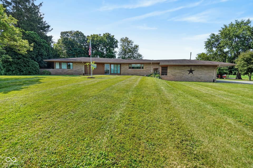1220 S State Road 67, Pendleton, IN 46064, photo 1 of 67