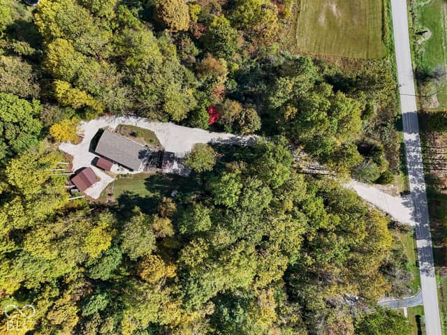 1895 Spice Valley Road, Mitchell, IN 47446, photo 2 of 38