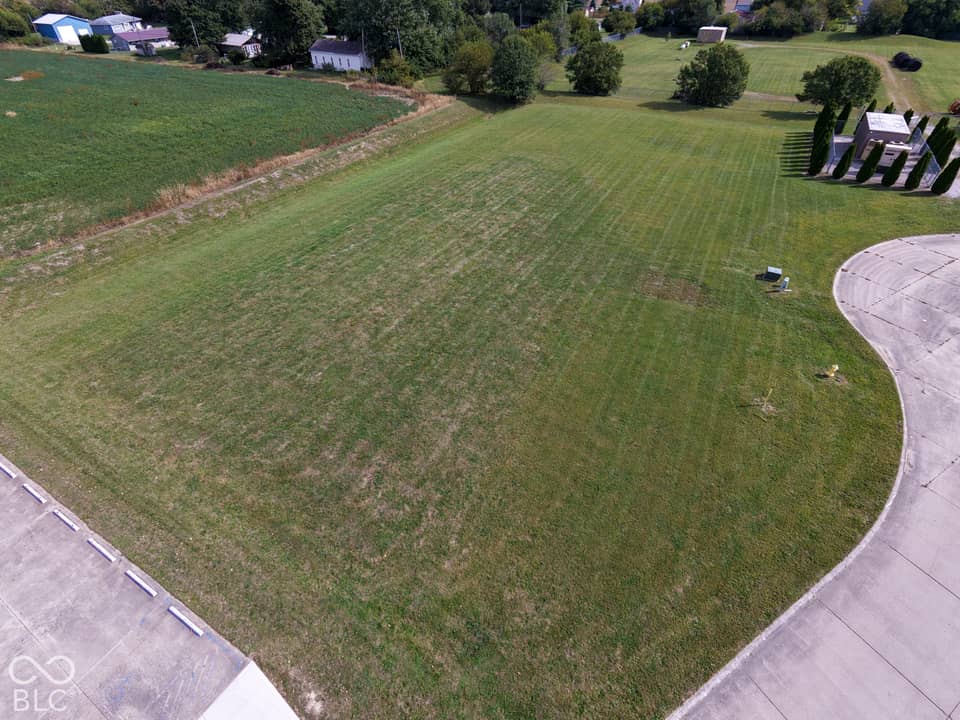 2560 Parkway Drive, Shelbyville
