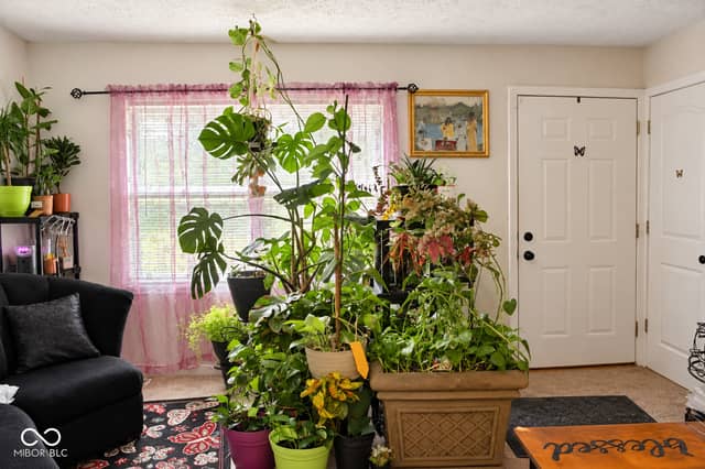 9944 Catalina Drive, Indianapolis, IN 46235, photo 5 of 29
