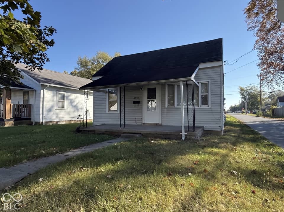 2512 Meridian Street, Anderson, IN 46016, photo 1 of 2