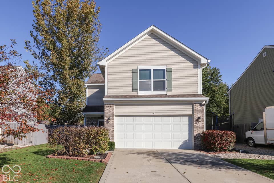 1302 Tomahawk Place, Martinsville, IN 46151, photo 1 of 49