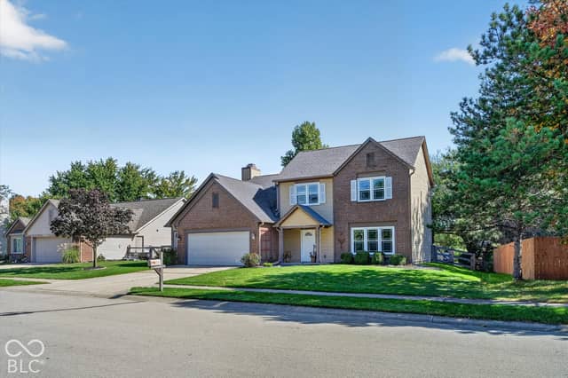 7567 Meadow Ridge Drive, Fishers, IN 46038, photo 3 of 40