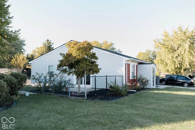 3722 Remington Drive, Indianapolis, IN 46227, photo 5 of 18