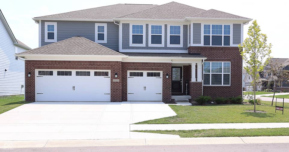 15329 Manderley Street, Fishers