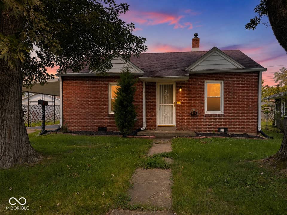 304 W 34th Street, Anderson, IN 46013, photo 1 of 25