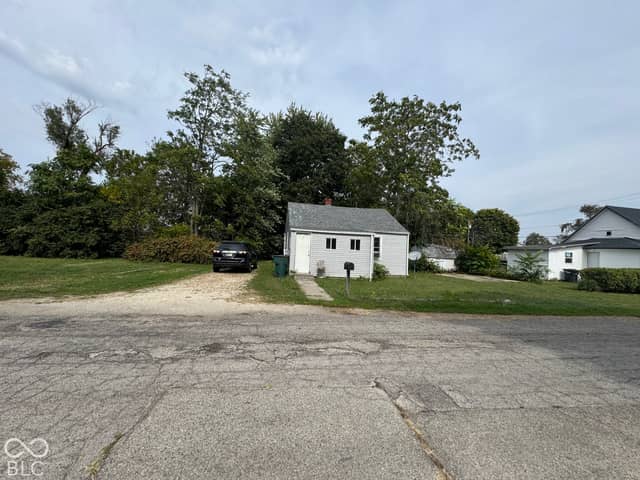 1114 E 6th Street, Muncie, IN 47302, photo 3 of 4