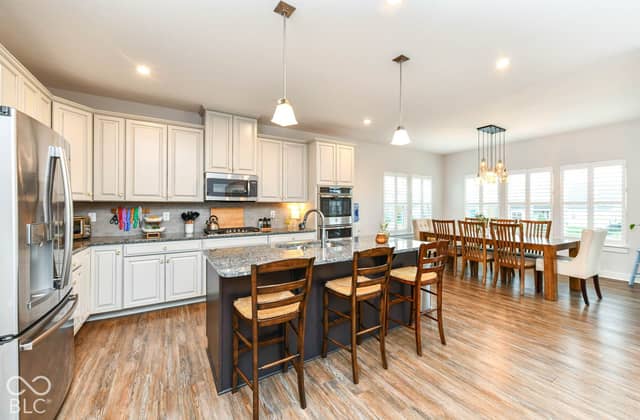 5153 Green Valley Lane, Noblesville, IN 46062, photo 5 of 40