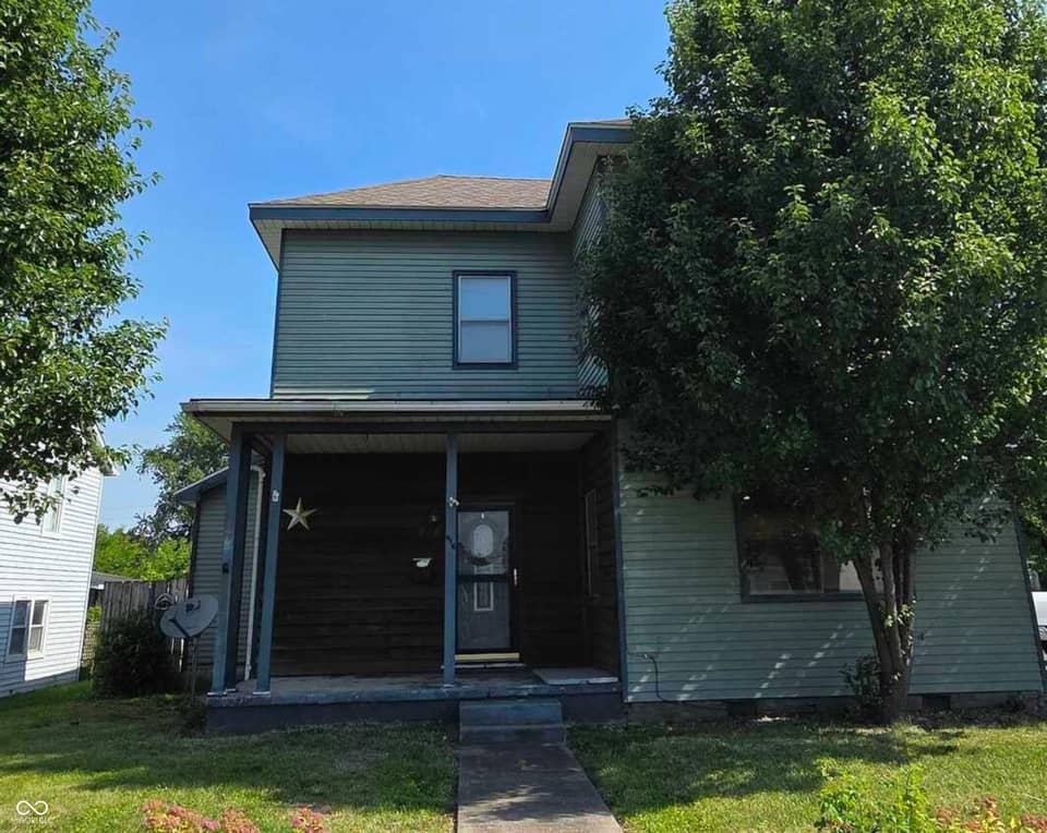 416 E Main Street, Greentown