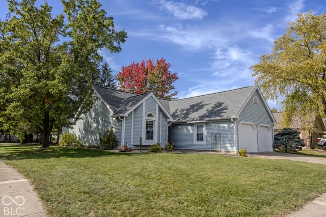 7656 Wickfield Way, Indianapolis, IN 46256, photo 3 of 47