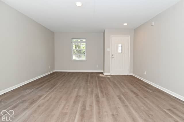 1909 Southernwood Lane, Indianapolis, IN 46231, photo 4 of 34