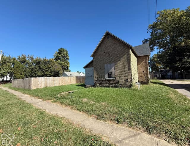 1538 Walnut Street, Anderson, IN 46016, photo 4 of 4