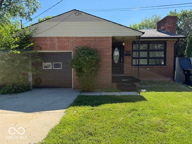 4522 Columbus Avenue, Anderson, IN 46013, photo 2 of 10