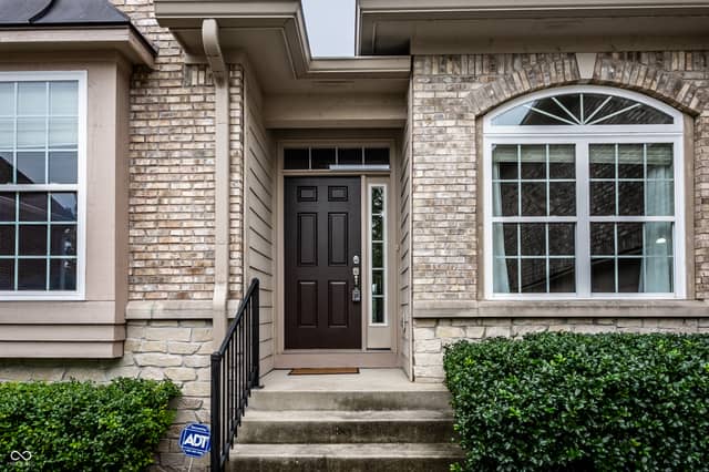 15471 Mission Hills Drive, Carmel, IN 46033, photo 5 of 62