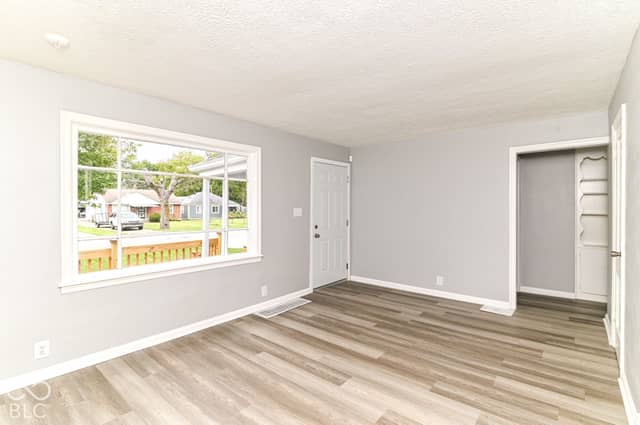 3531 N Bancroft Street, Indianapolis, IN 46218, photo 4 of 25