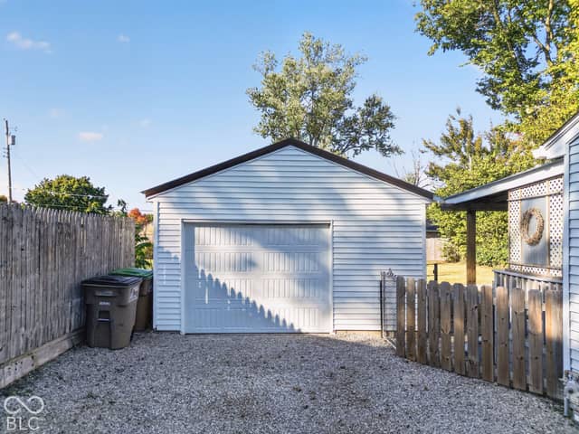 2706 13th Street, Columbus, IN 47201, photo 4 of 25