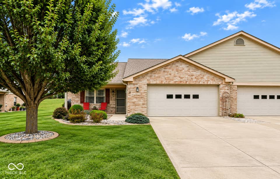 94 W Wind Chime Circle, Greenwood, IN 46143, photo 1 of 34