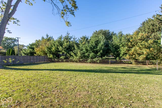 6776 Springer Avenue, Indianapolis, IN 46219, photo 4 of 7
