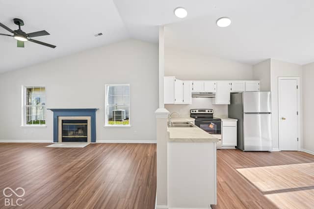 8333 Country Meadows Drive, Indianapolis, IN 46234, photo 4 of 26