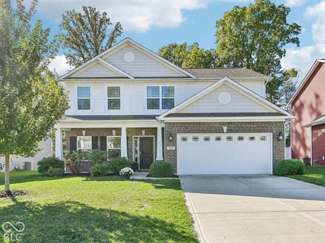 8591 Hollyhock Grove, Avon, IN 46123, photo 2 of 45