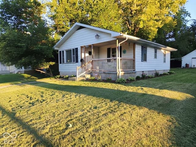 1315 W 10th Street, Anderson, IN 46016, photo 2 of 36