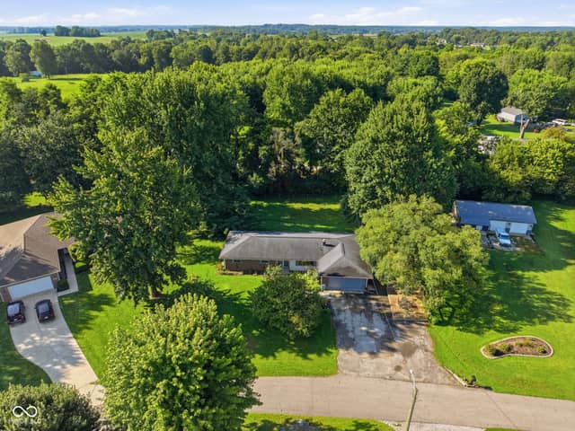 10 U Drive, Cloverdale, IN 46120, photo 2 of 50